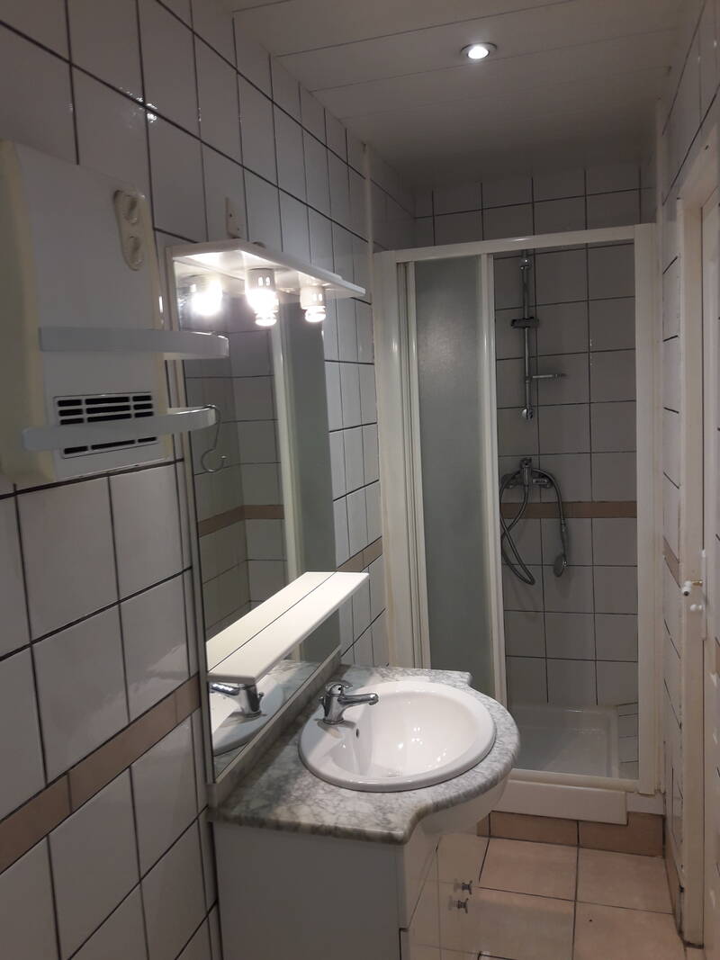 Melun (77000)