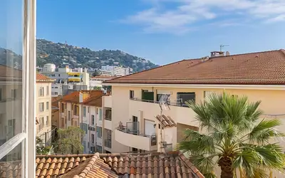 Cannes (06150)