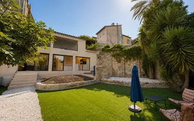 Hyères (83400)