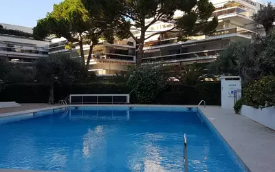 Antibes (06600)