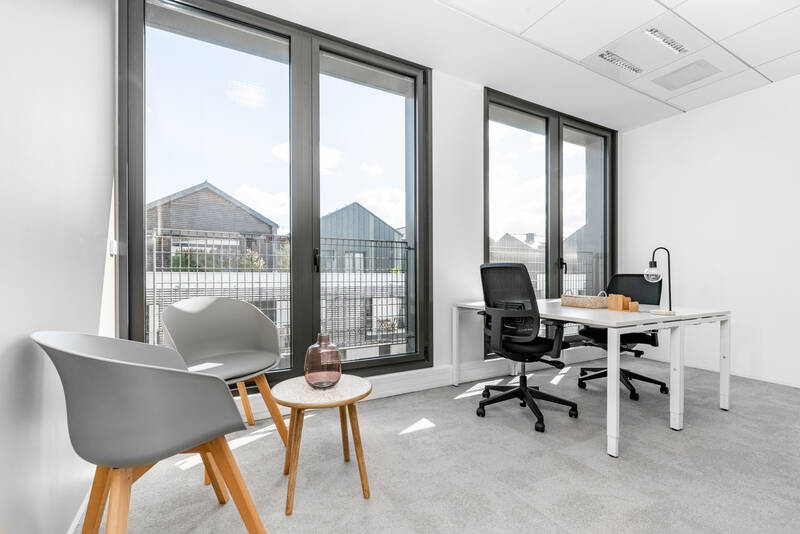 Bureaux, local professionnel Montévrain - 10&nbsp;m² - 686&nbsp;&euro;