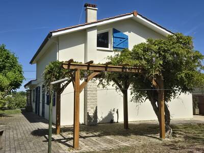 Vente maison 7 pièces Léognan (33850)