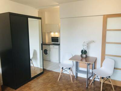 Location appartement studio Neuilly-sur-Seine (92200)