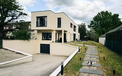 Bois-Le-Roi (77590)