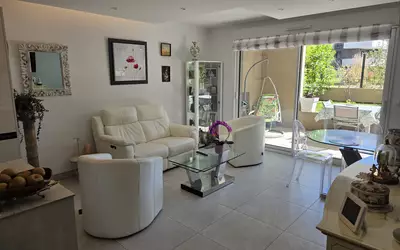 Villeneuve-Loubet (06270)