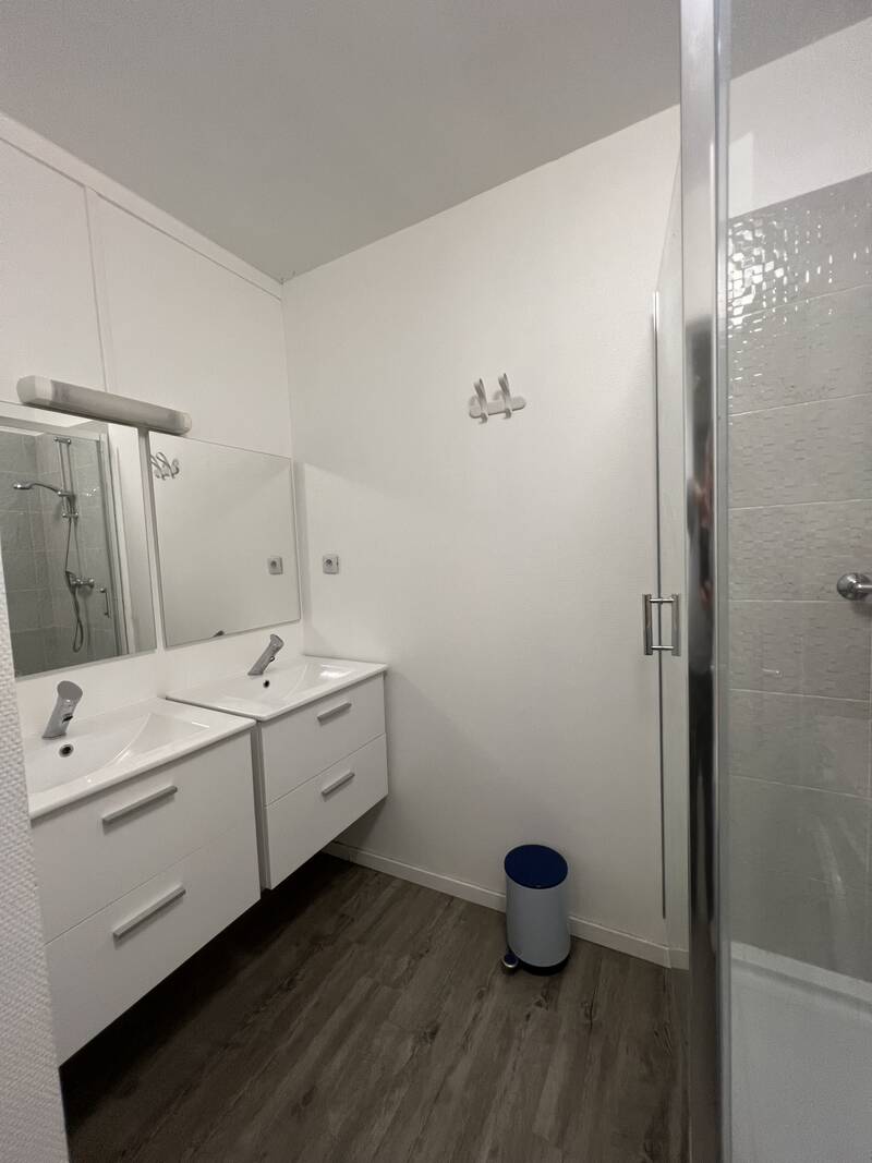 Angers (49000)