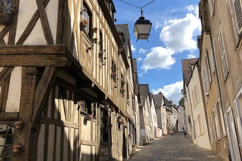 Chartres (28000)