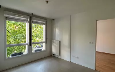 Saint-Ouen-Sur-Seine (93400)