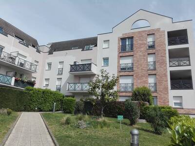 Location appartement studio Courcouronnes (91080)
