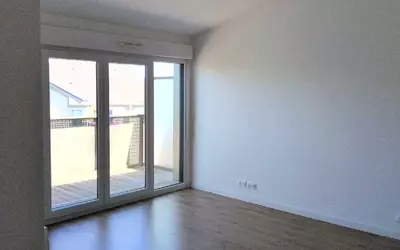 Nantes (44000)