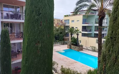 Antibes (06600)