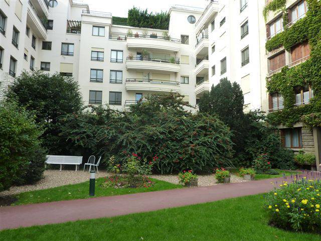 Boulogne-Billancourt (92100)