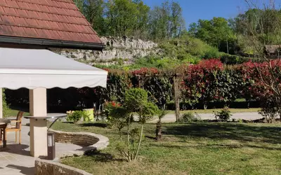 , A 2 Pas Du Lac Du Bourget, Chindrieux (73310)