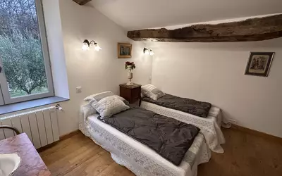 Simiane-La-Rotonde (04150)