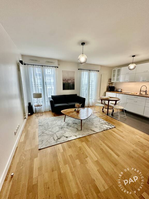 Location meublée appartement 3 pièces 54 m² Puteaux (92800)