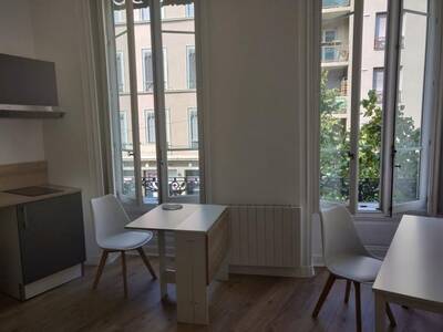 Location appartement studio Lyon 9e