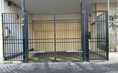 Parking Paris 15E · 33 000 €