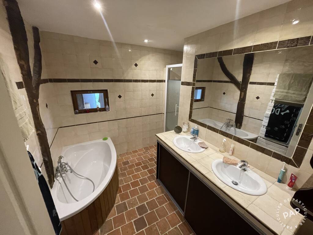 Maison 235.000 € 220 m² Cernoy-En-Berry (45360)
