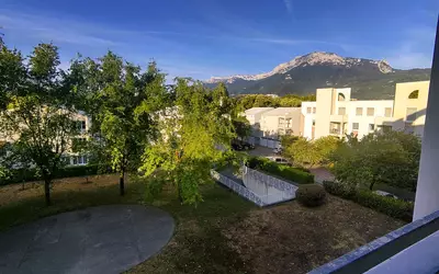 Grenoble (38000)