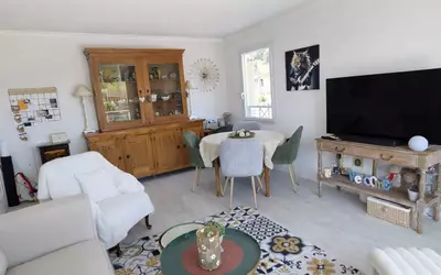 Fréjus (83600)