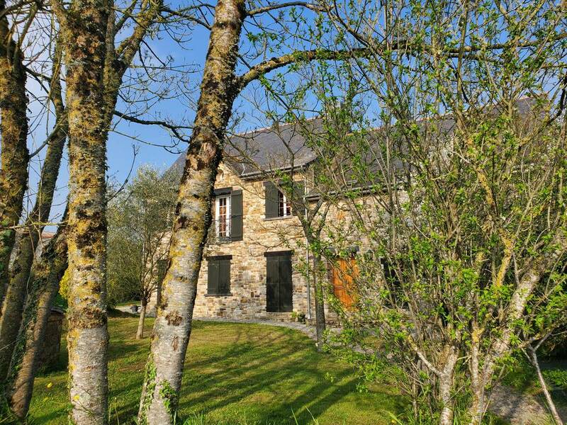 - 3 Maisons Au Total
