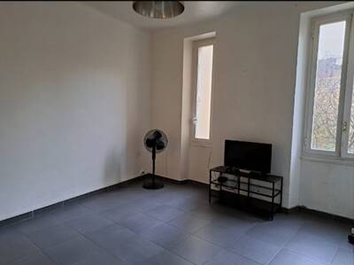 Location appartement studio Marseille 7e