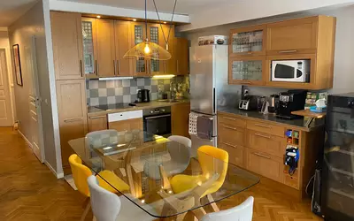 Nanterre (92000)