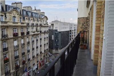 Location appartement studio Paris 15e