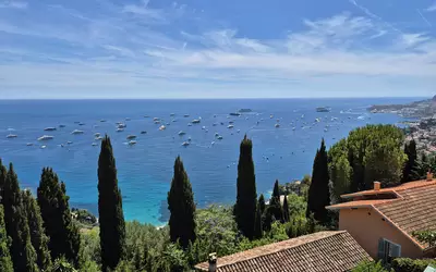 Roquebrune-Cap-Martin (06190)