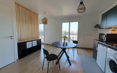Courbevoie (92400)