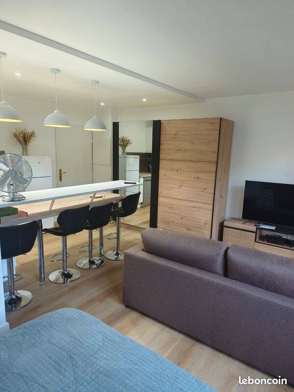 Saint-Denis (93200)