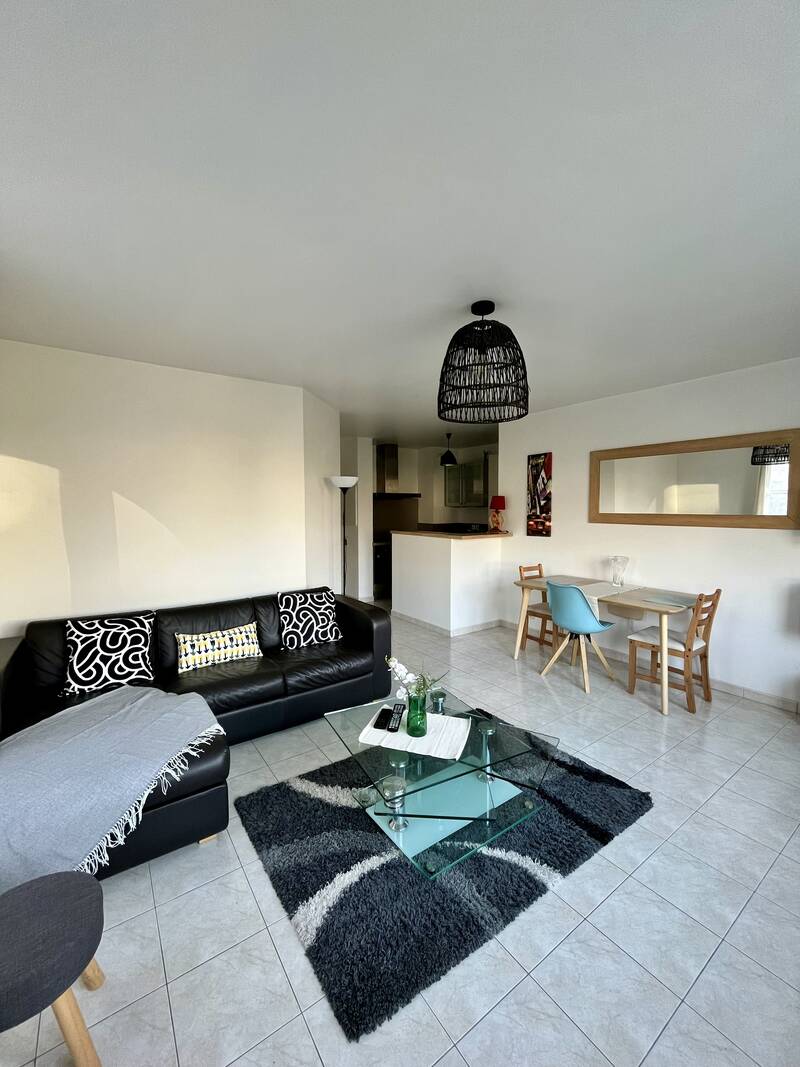 Magny-Le-Hongre (77700)