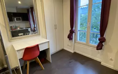 Paris 17E