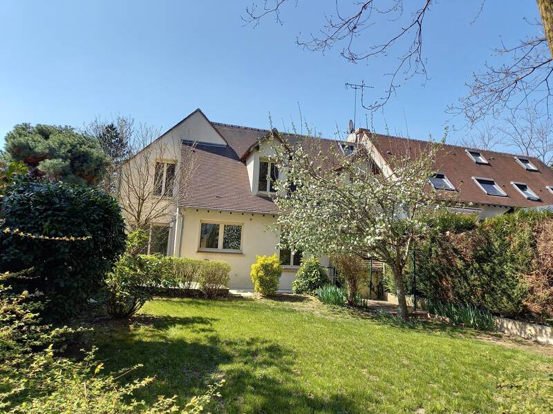 Moigny-Sur-École 91490- Ensemble Immobilier