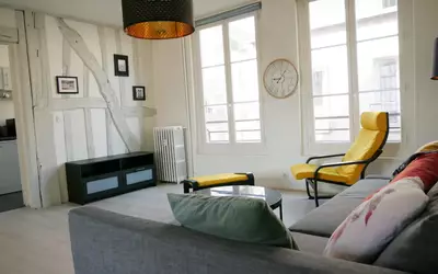 Rouen (76000)