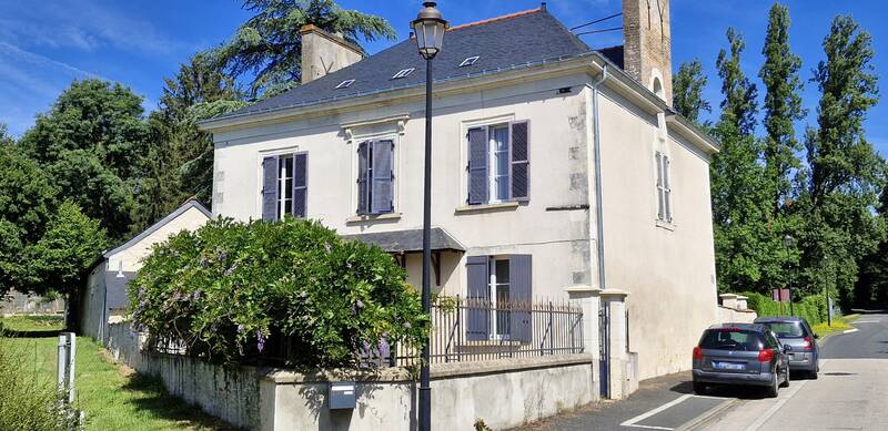 Mouliherne (49390)