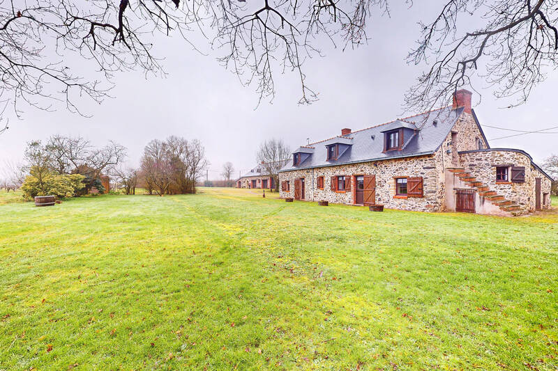 Et Dépendance 189M² Faye-D'anjou (49380)