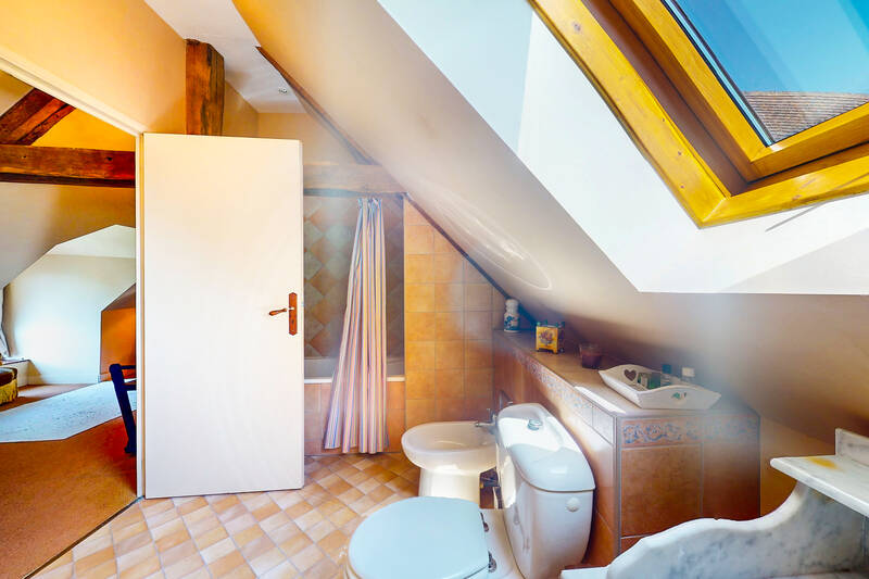 Hautefort (24390)
