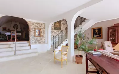 Évenos (83330)