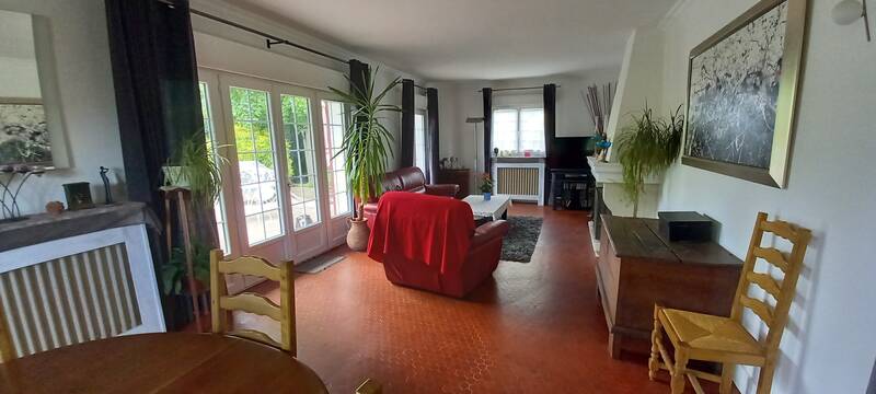 Jouy-Le-Moutier (95280)