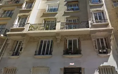 Paris 17E