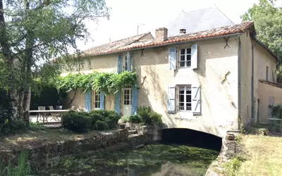 Couhé (86700)