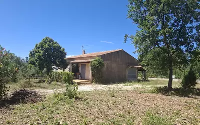 Cabrières-D'avignon (84220)