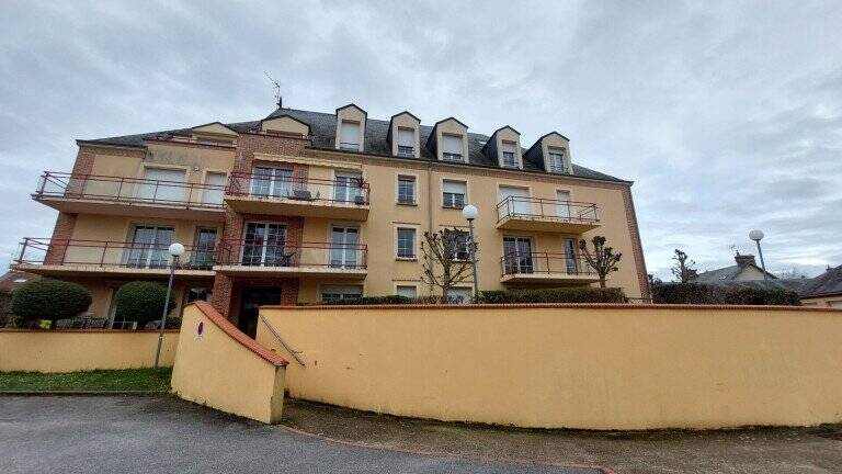 Nogent-Le-Rotrou (28400)