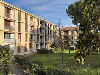 Location appartement 3 pièces Aix-en-Provence (13)