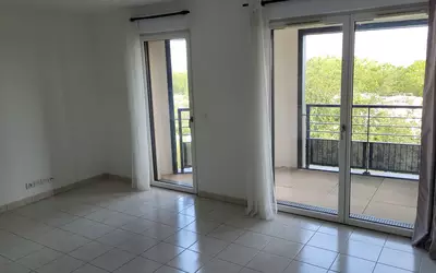 Issy-Les-Moulineaux (92130)