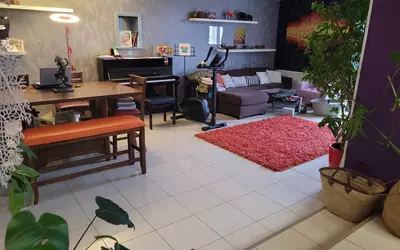 + Piscine + 3 Gîtes, Dole (39100)