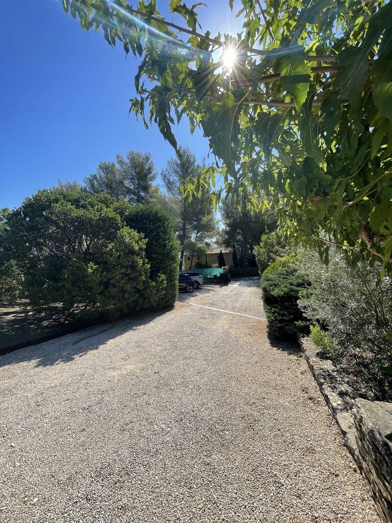 Saint-Cyr-Sur-Mer (83270)