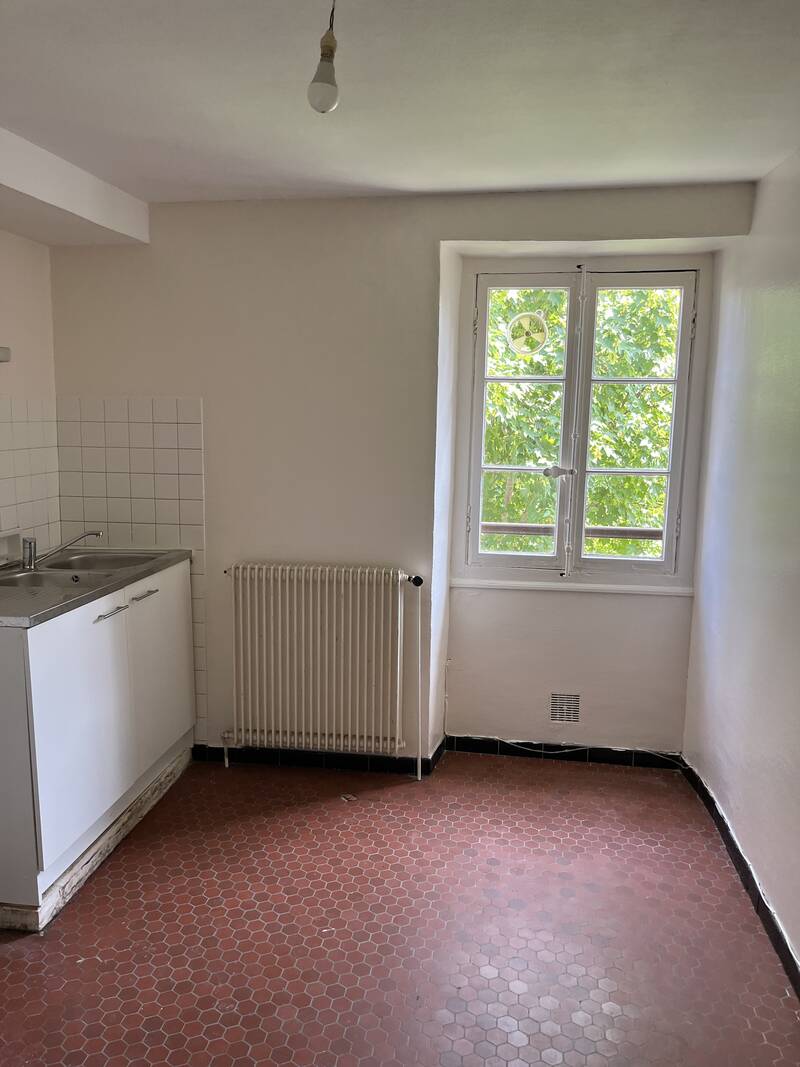 Melun (77000)
