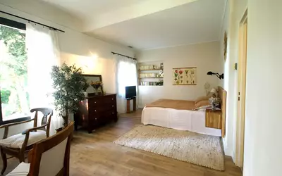 Nîmes (30000)